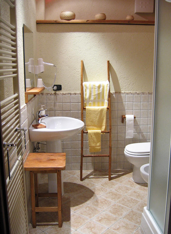 Bed and Breakfast Les Chevreuils Интрод Номер фото